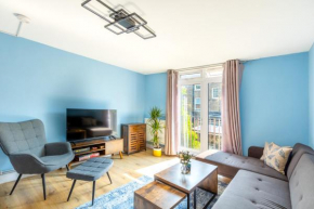 magnificent 3BR Apt with Balcony